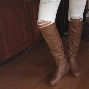 Nice boots tan color